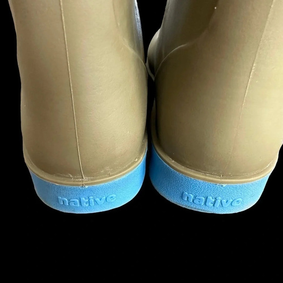 Native Child’s 9 Olive Green Waterproof Pull On Rain Boots Camping School Hiking - Picture 4 of 6